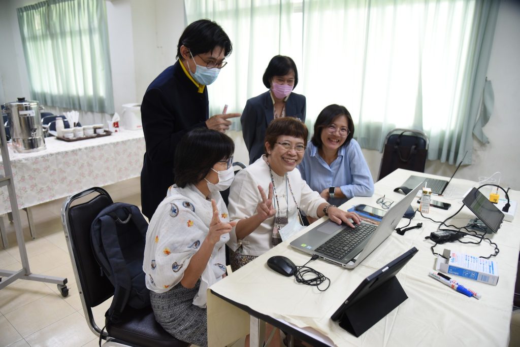 คณะเภสัชศาสตร์ จัดอบรมเชิงปฏิบัติการหัวข้อ “Societal Contribution & Key